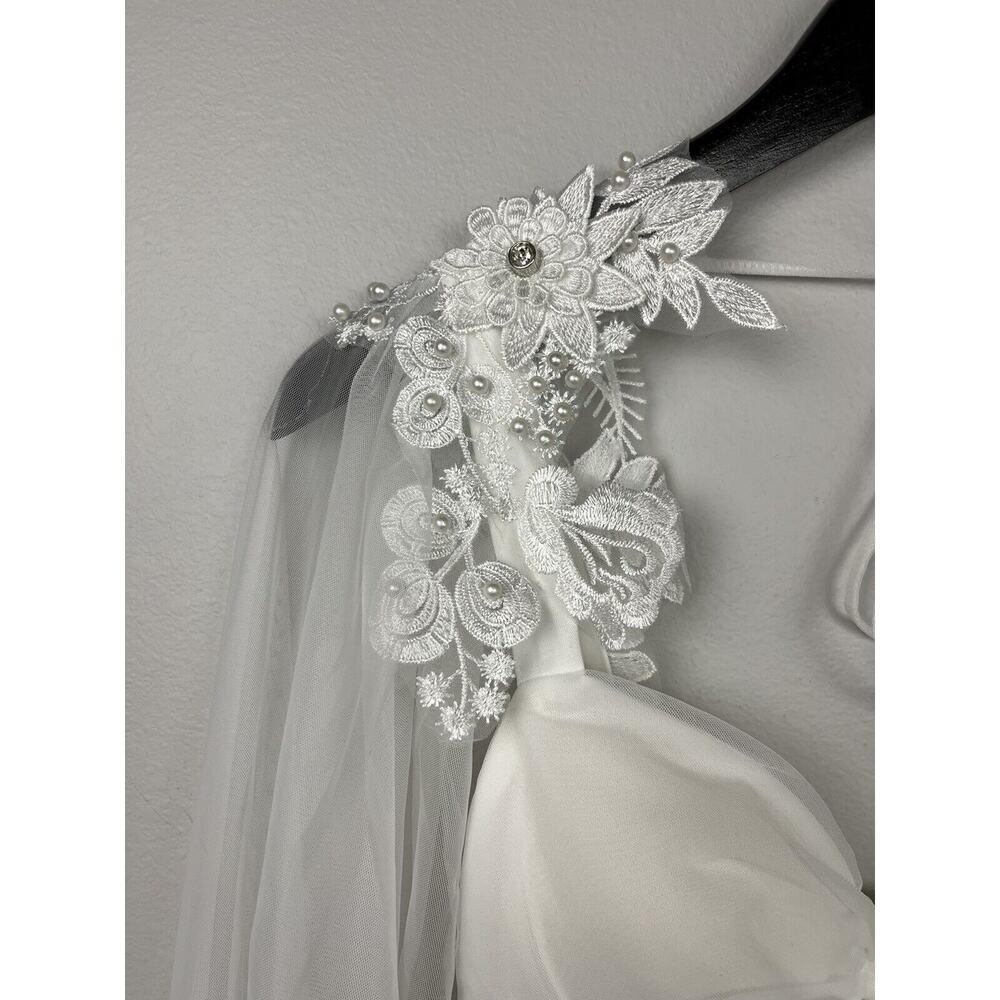 Women's Celeste Maxi Party Wedding White Dress Fashion Nova Size X-Small NWT - Picture 7 of 16